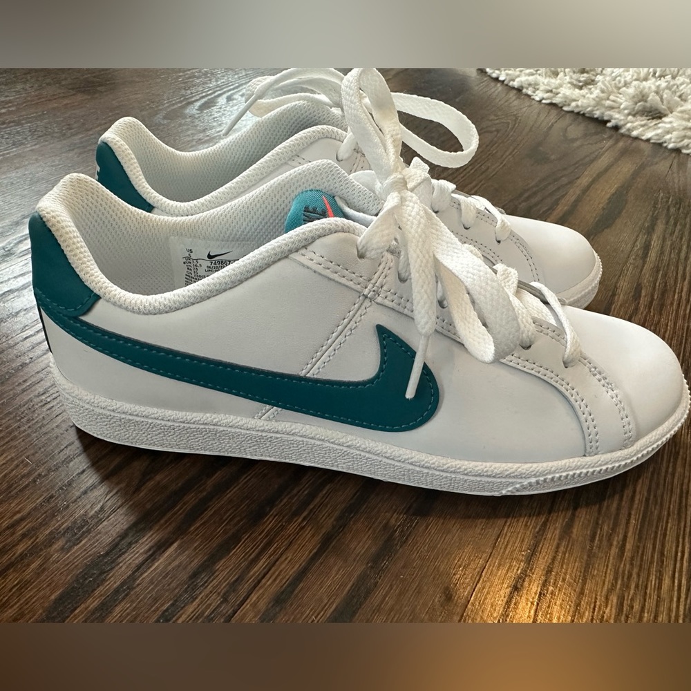 Women’s Nike Court Royale Shoes